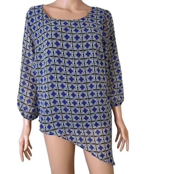 💋Bundle 4 items for $20. Add items💋 to a bundle - Picture 3 of 8